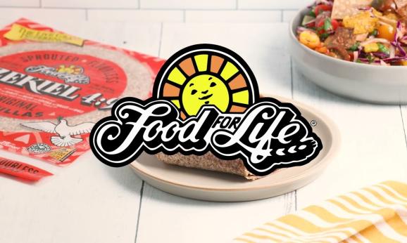 Embedded thumbnail for Summer Garden Tortilla Panzanella-Style Salad with Veggie Wrap