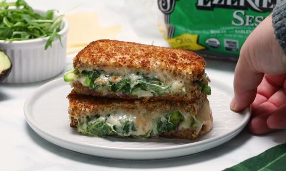 Embedded thumbnail for Chipotle Avocado Arugula Melt